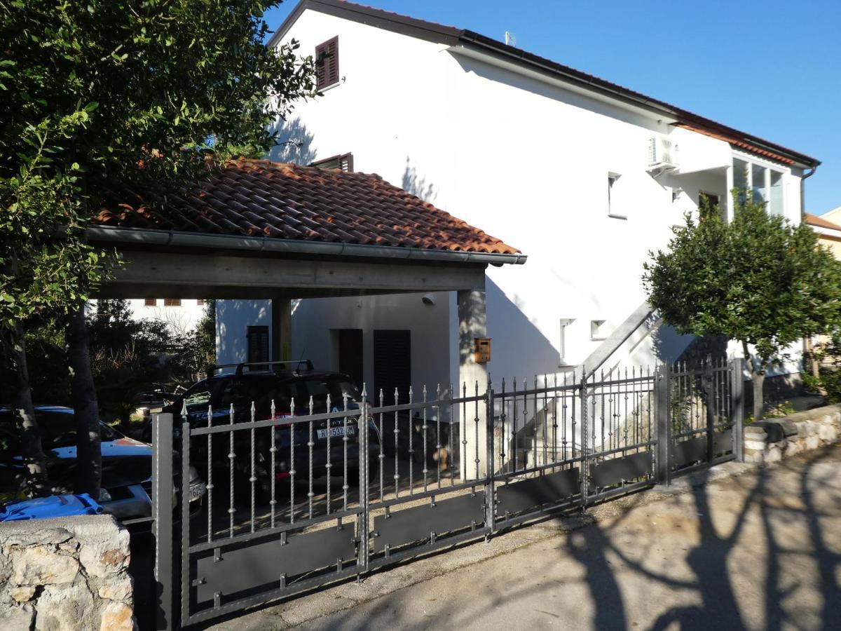 Apartments Milenka ปูนัต ภายนอก รูปภาพ