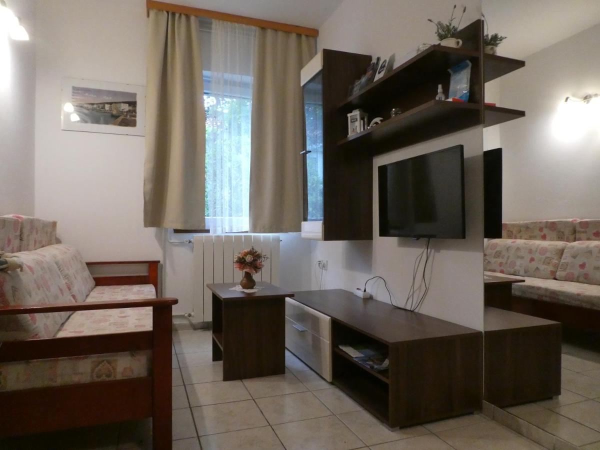 Apartments Milenka ปูนัต ภายนอก รูปภาพ